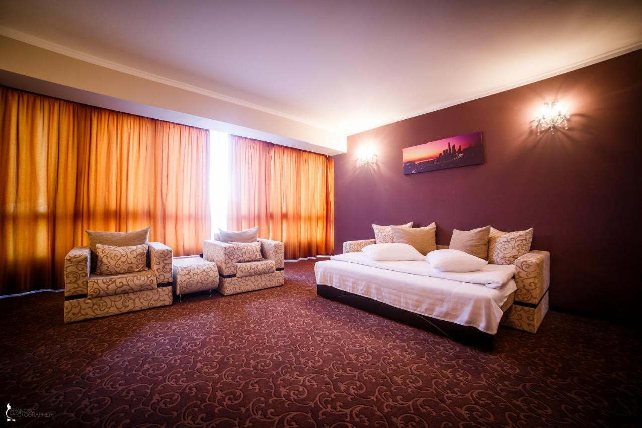 Hotel Ozana Bistrita  Luaran gambar